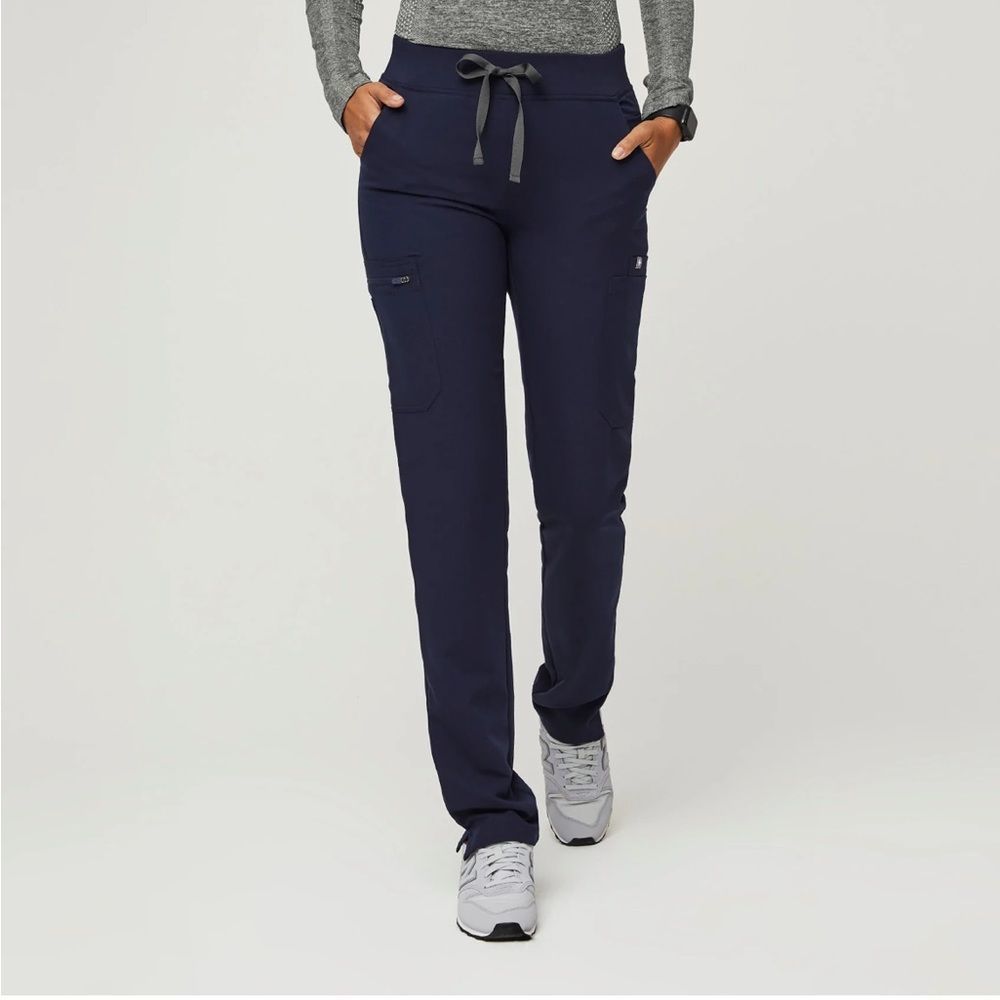 Figs Yola Skinny Scrub Pants 2.0 Petite